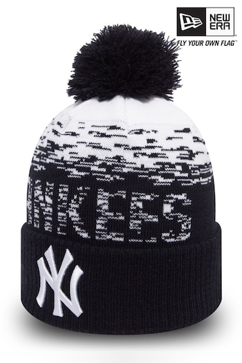 New Era® New York Yankees Bobble Blue Cuff Beanie Hat (583799) | £24