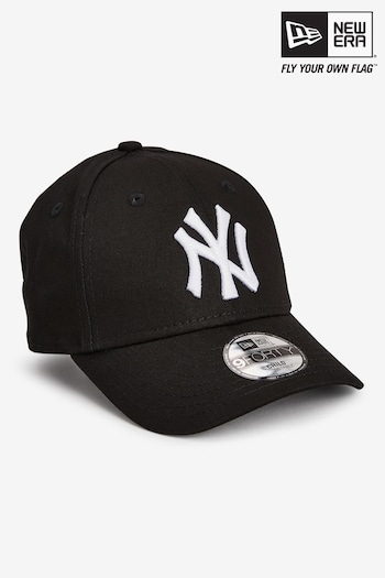New Era® New York Yankees Essential Kids 9FORTY Cap (608401) | £15