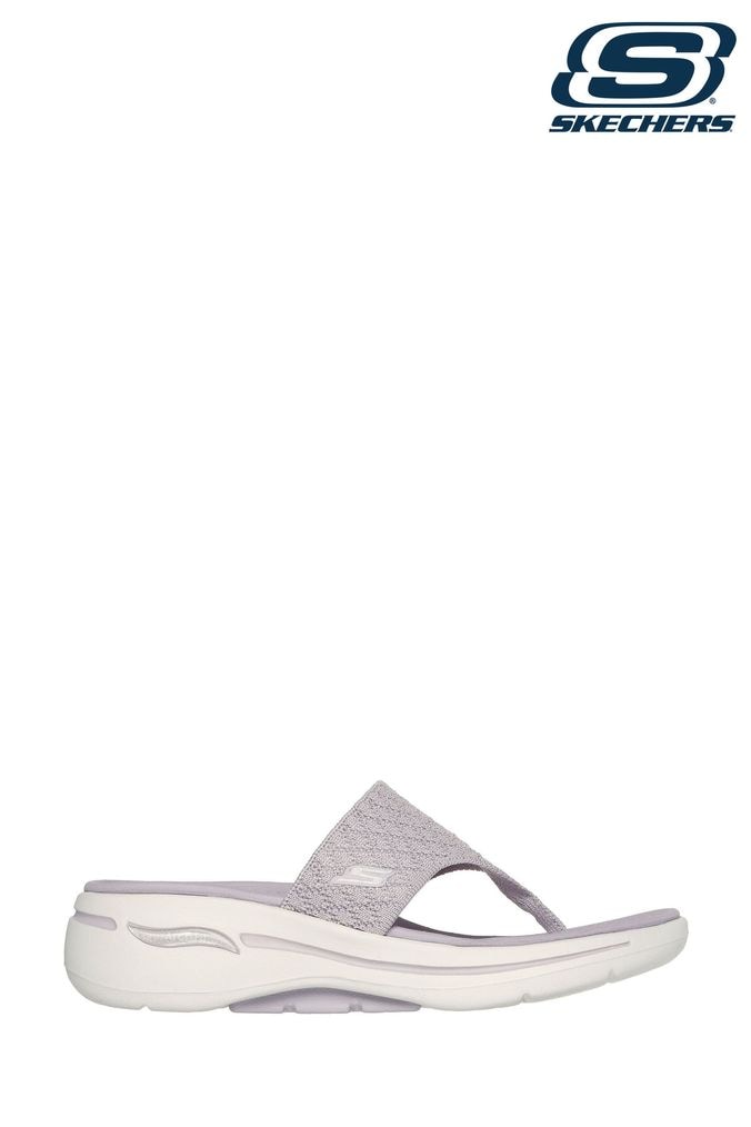 Next skechers hot sale flip flops