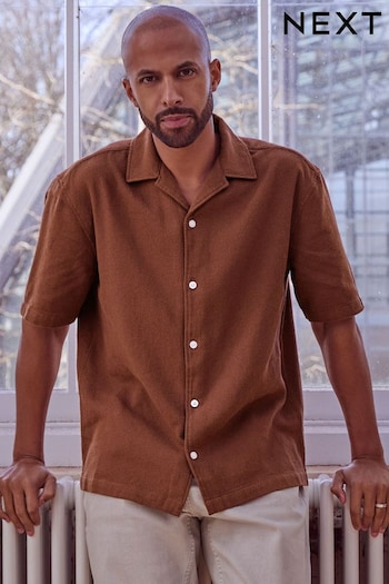 Brown Textured Short Sleeve Cuban Collar Shirt (641597) | £30
