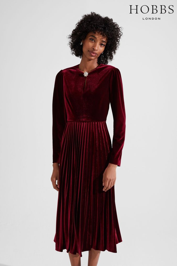 Red velvet cheap dress online