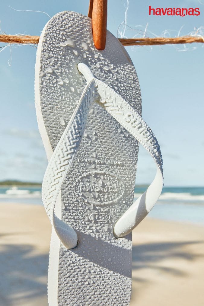 Ladies white discount flip flops