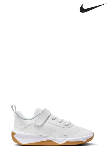 Nike White Junior Omni Multi Court Trainers (678396) | £35