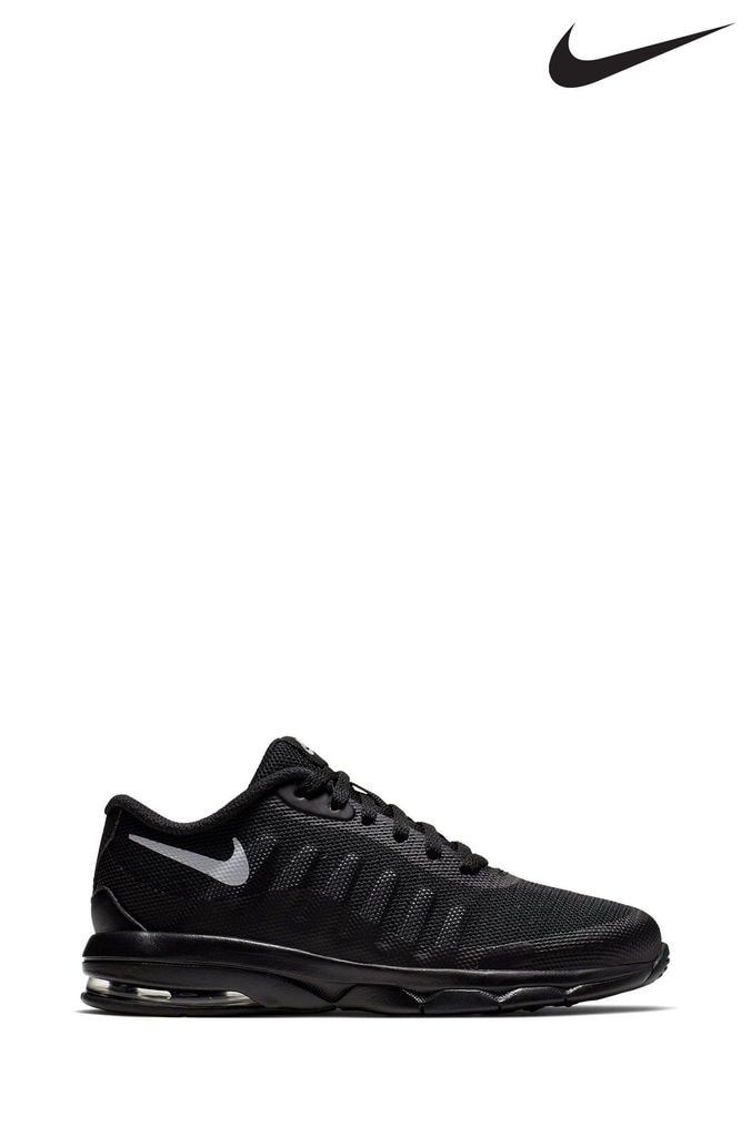Nike air max invigor sale clearance