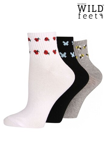 Wild Feet White Sporty Ankle Socks with Summer Bugs (687343) | £14