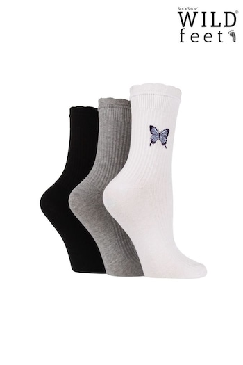 Wild Feet White Butterfly Embroidered Rib Frilly Leisure Socks (687527) | £14