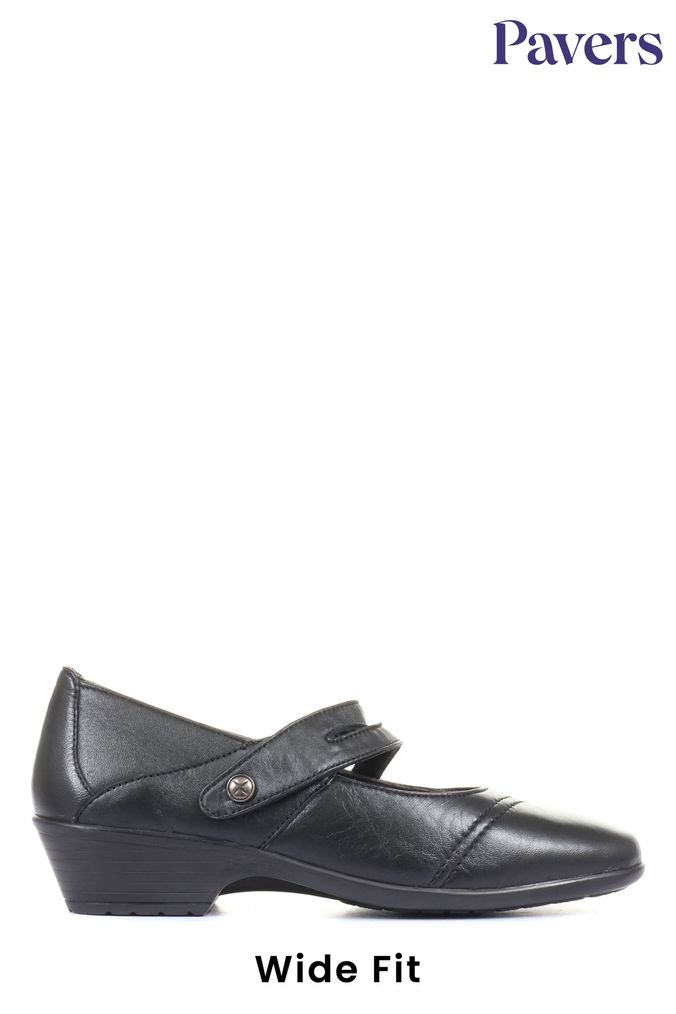 Pavers wide discount fit ladies shoes