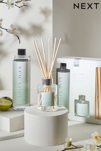 Collection Luxe New York Jasmine & Orange Blossom 50ml Diffuser and 200ml Refill Gift Set (701033) | £20