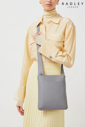 Radley London Grey Pockets Icon Medium Ziptop Crossbody Bag (710403) | £159