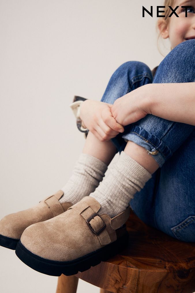 Girls holiday shoes shop