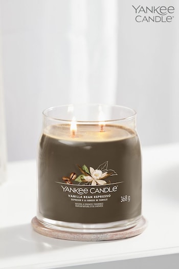 Yankee Candle Brown Signature Medium Jar Scented Candle Vanilla Bean Espresso (712325) | £25