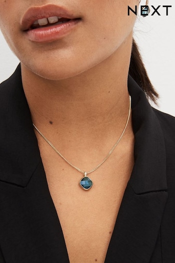 Gold Tone Blue Pendant Necklace (752376) | £10