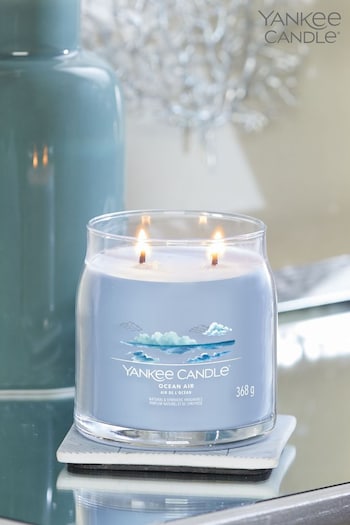 Yankee Candle Blue Signature Medium Jar Scented Ocean Air Candle (755563) | £25