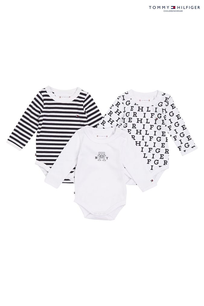 Tommy hilfiger clearance newborn boy clothes