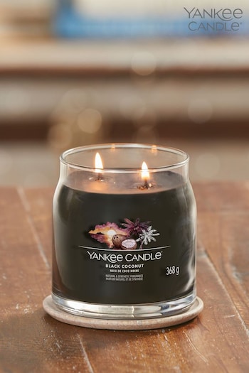Yankee Candle Signature Medium Jar Black Coconut Scented Candle (771479) | £25