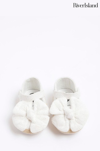 River Island White Baby Girls Broderie Bow Sandals (777314) | £13