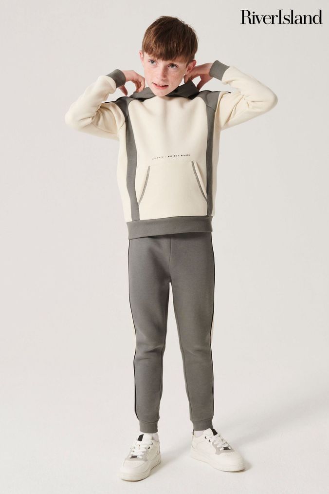 River island online boys tracksuit