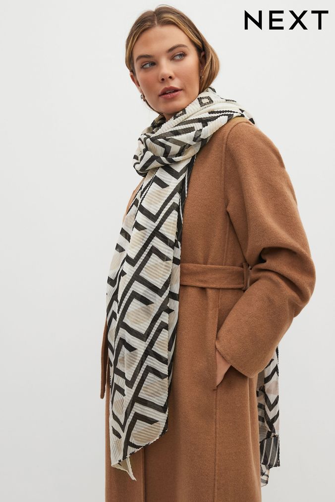 Short shop scarves online