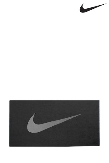 Nike Black Swoosh Sports Towel (805505) | £28