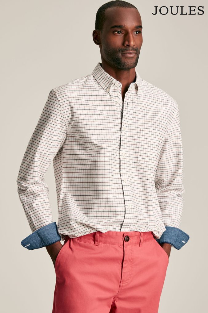 Red shirt cream cheap pants