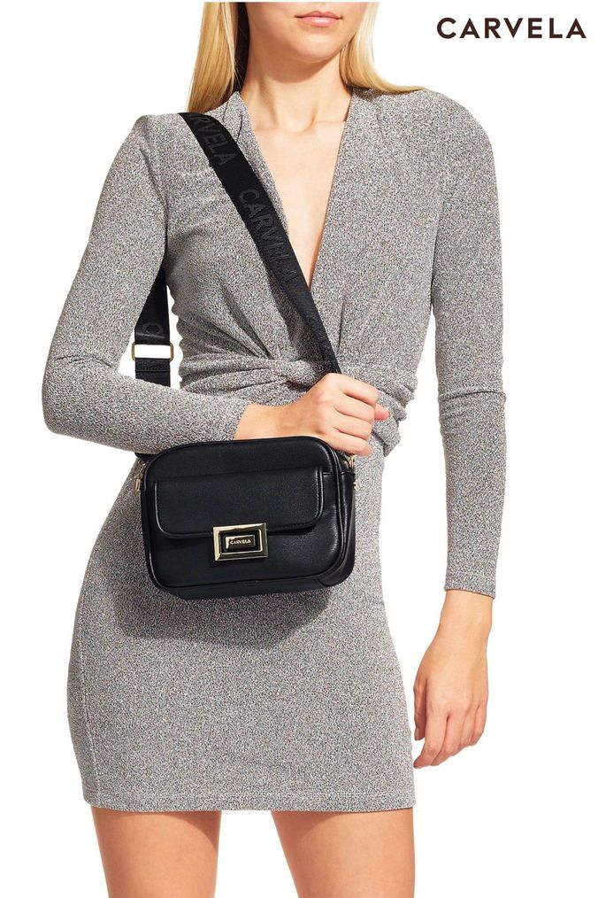 Cross body bag 2025 carvela