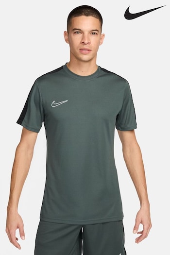 Nike kd11 Green Dri-FIT Academy Training T-Shirt (813780) | £23