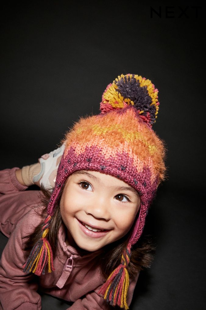 Girls red bobble hat on sale