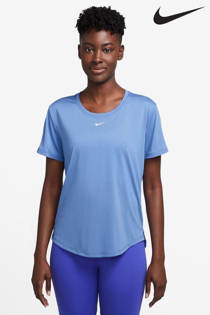 Blue nike clearance shirt women's