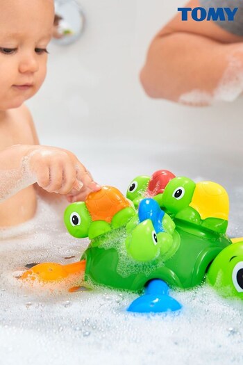 TOMY Turtle Tots Bathtime Fun Toy (848780) | £19