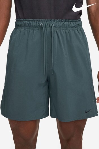 Nike Green Dri-FIT Unlimited 7 Inch Unlined Versatile Shorts (854989) | £25