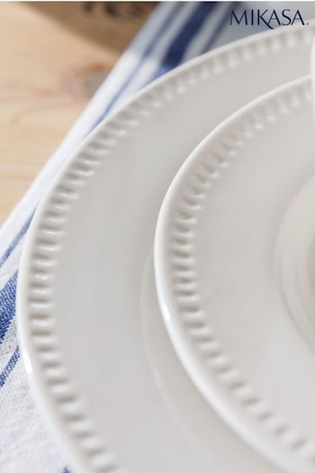 Mikasa Set of 4 White Cranborne Stoneware Dinner Plate (863550) | £40