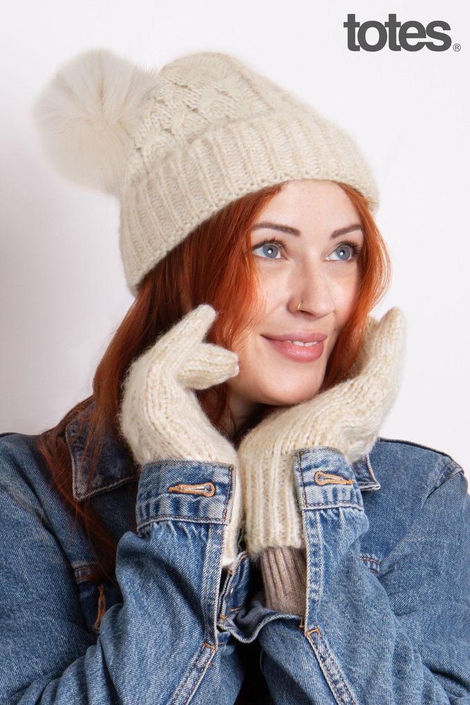 Cream hat and scarf top