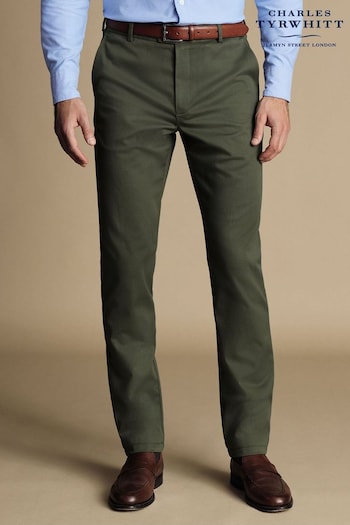 Charles Tyrwhitt Green Classic Fit Ultimate non-iron Chino Trousers beckham (872316) | £80