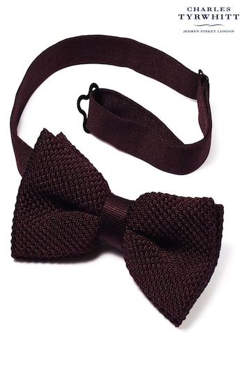 Charles Tyrwhitt Red Classic Knitted Ready-Tied Bow Tie (872504) | £35