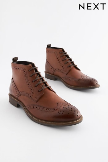 Tan Brown Leather Brogue Ankle BOGS Boots (894868) | £60