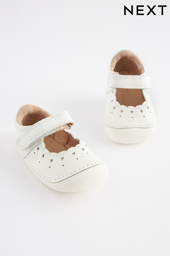Baby girl fancy shoes hot sale