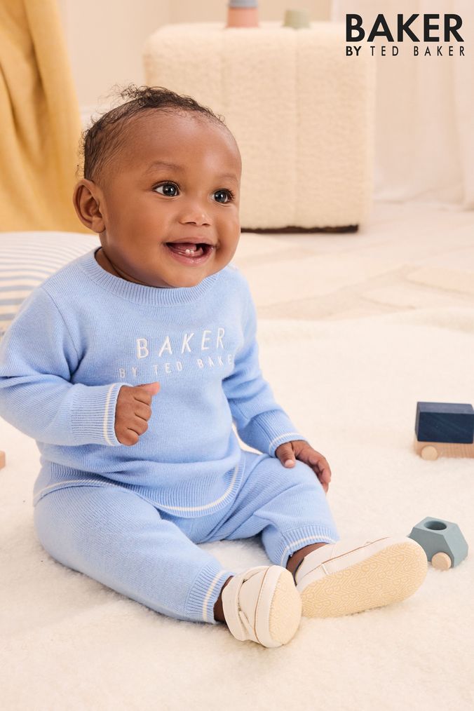 Baby baker outfit outlet