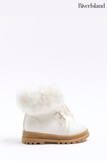 River Island Cream Faux Fur Hiker Girls debut Boots (916634) | £32