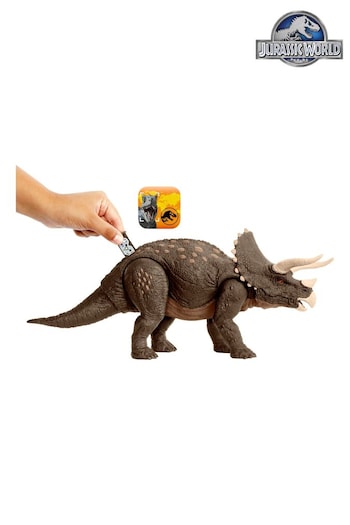 Jurassic World Earth Defender Triceratops (923267) | £54