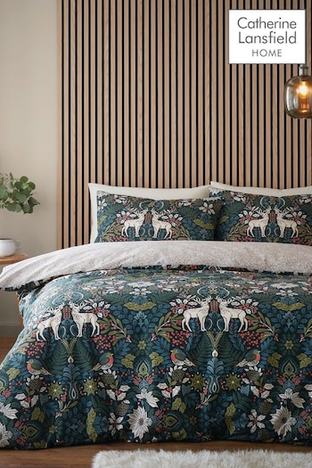 Catherine Lansfield Green Majestic Stag Reversible Duvet Cover Set (923974) | £16 - £25
