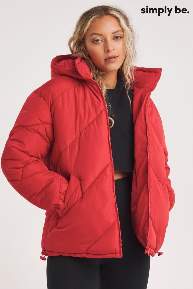 Short red shop puffer jacket