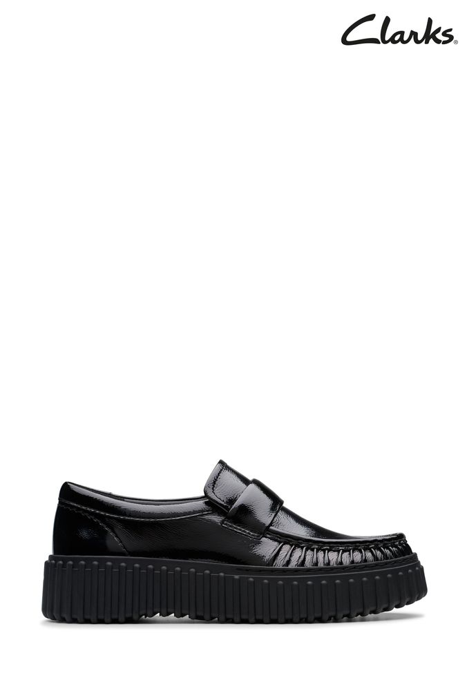 Platform clarks top