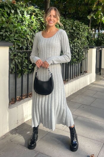 Style Cheat Grey Cosy Wide Ribbed Knitted Midaxi Dress (927938) | £45