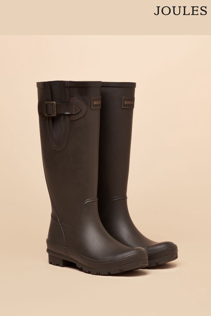 Knee high wellingtons deals