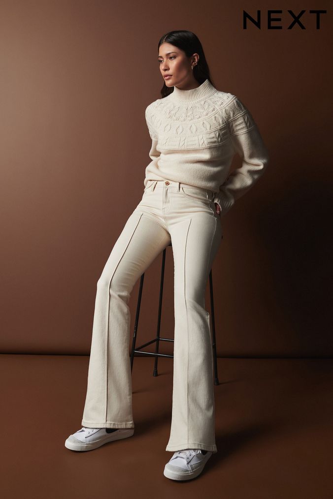 White 2025 trousers flared
