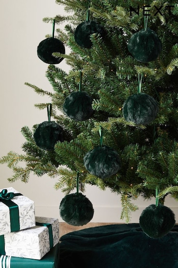 Set of 9 Green Faux Fur Baubles (935488) | £25