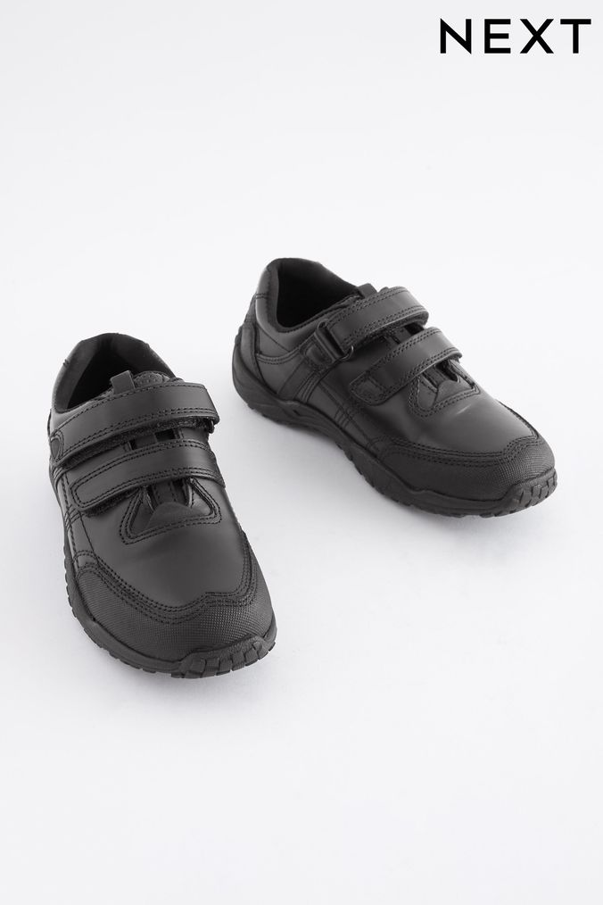 Boys wide 2025 fit school shoes