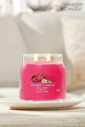 Yankee Candle Red Signature Medium Jar Raspberry Scented Candle (944761) | £25