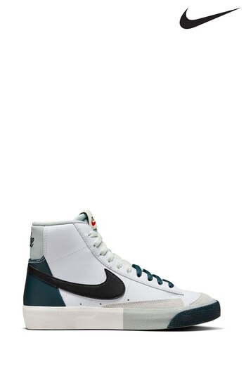 Nike high White/Green Blazer Mid 77 SE Youth Trainers (945673) | £70