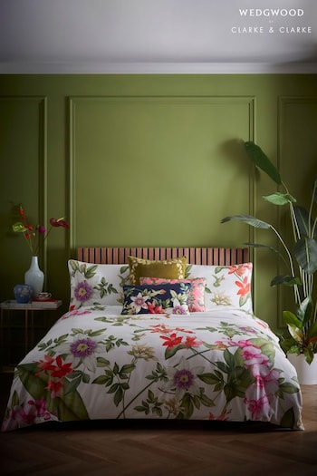 Wedgwood White Hummingbird Duvet Cover and Pillowcase Set (951964) | £240 - £280